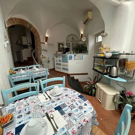 Ca' Du Batan 3* Spotorno