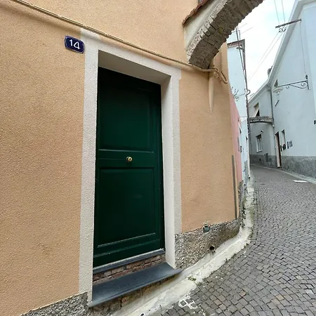 Ca' Du Batan Bed & Breakfast Spotorno