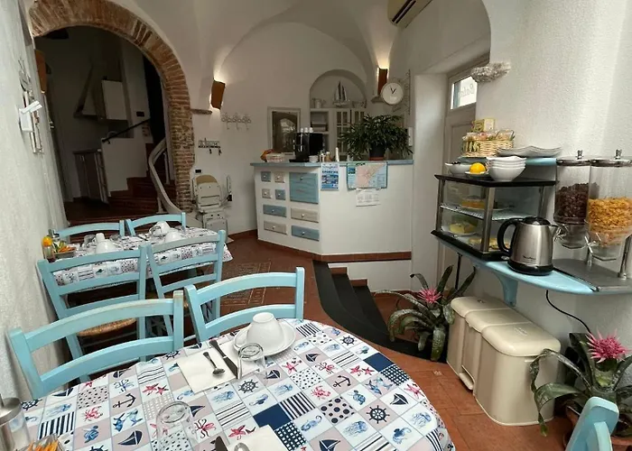 Ca' Du Batan 3* Spotorno